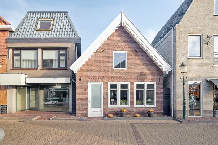Hoofdstraat 9, Hippolytushoef