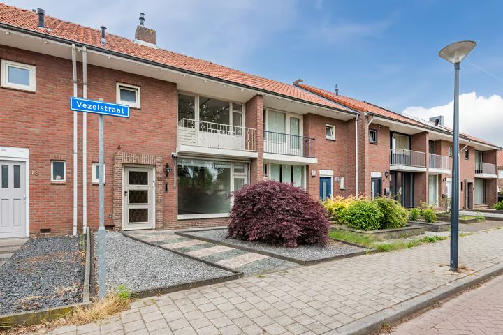 Vezelstraat 15, Reusel