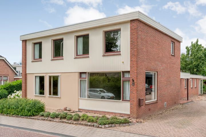 Schoolstraat 17, Dalen