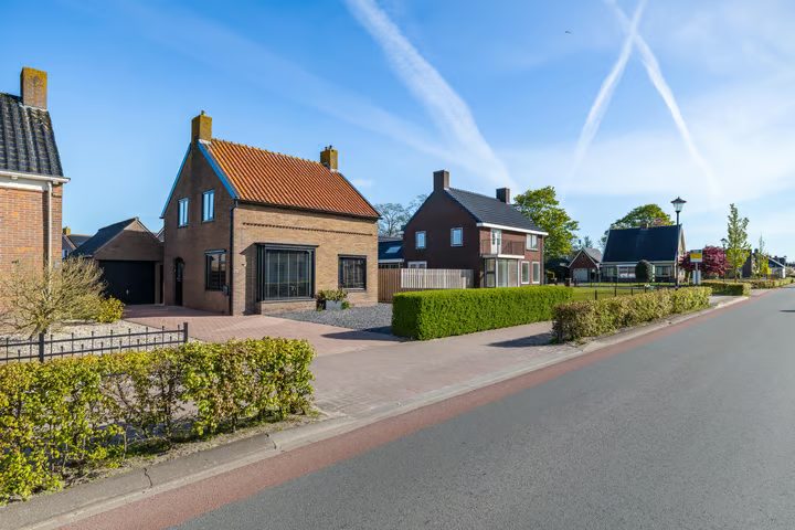 Provincialeweg 73, Doezum