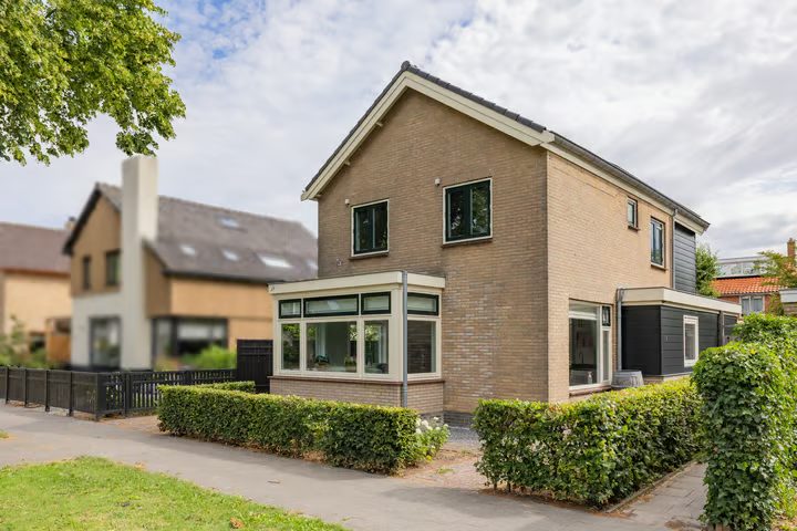 Julianalaan 19, Schagen
