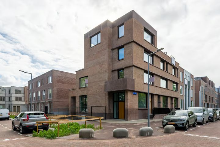 Drs. P-kade 2, Rotterdam