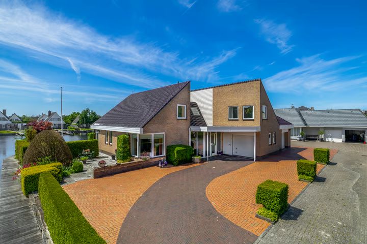 Van Enden 1, Lemmer