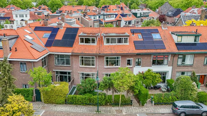 Laan van Sevenstar 10, Voorburg
