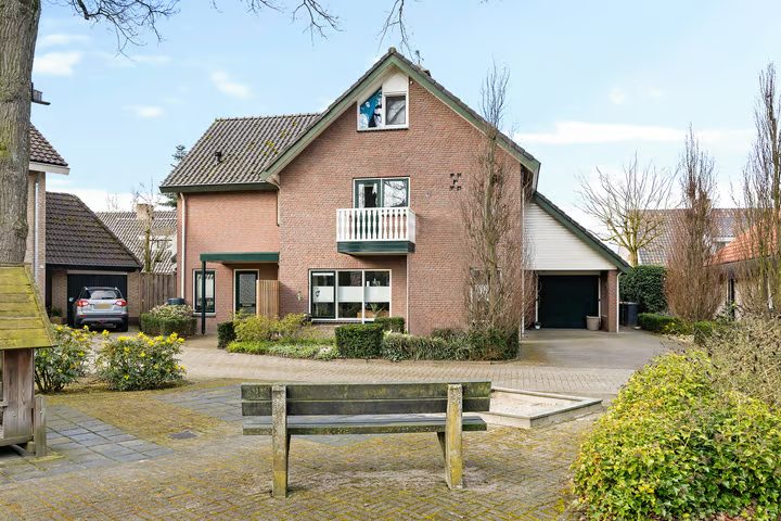 Kastanjestraat 19, Bentelo