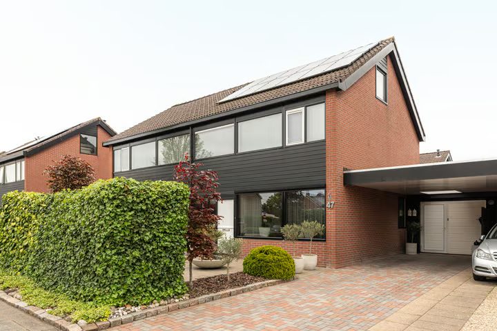 Zuiderdwarsvaart 47, Drachten
