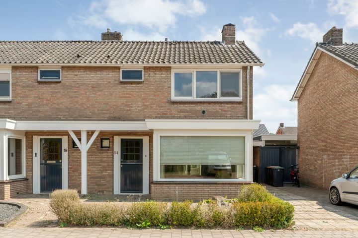 Thonies van der Borchstraat 21, Denekamp