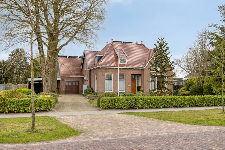 Rijksstraatweg 38, Hurdegaryp