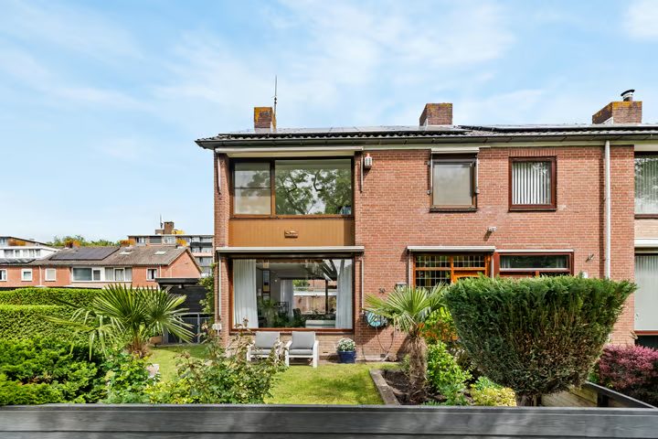 Volkerakweg 36, Dordrecht