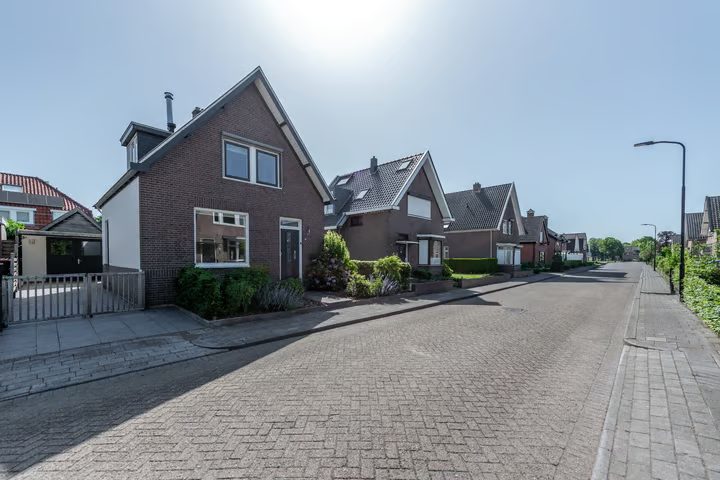 Tienwoningenweg 13, Apeldoorn