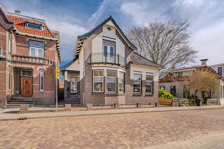 Esbörgstraat 4, Scheemda