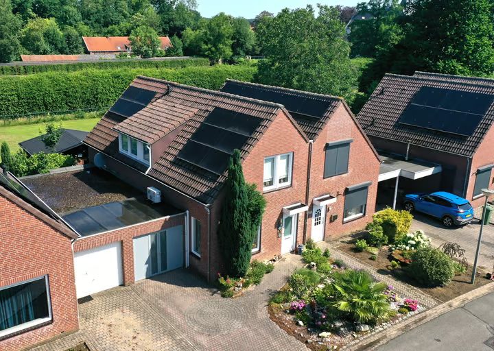 Kloosterveld 40, Haelen