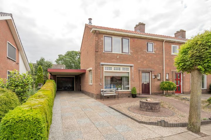Kamphuisstraat 3, Voorthuizen