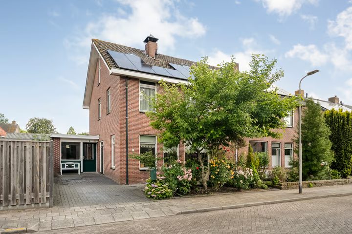 Beukenlaan 2, Balkbrug