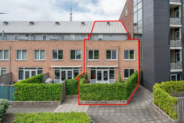 Kazernestraat 2, Uden