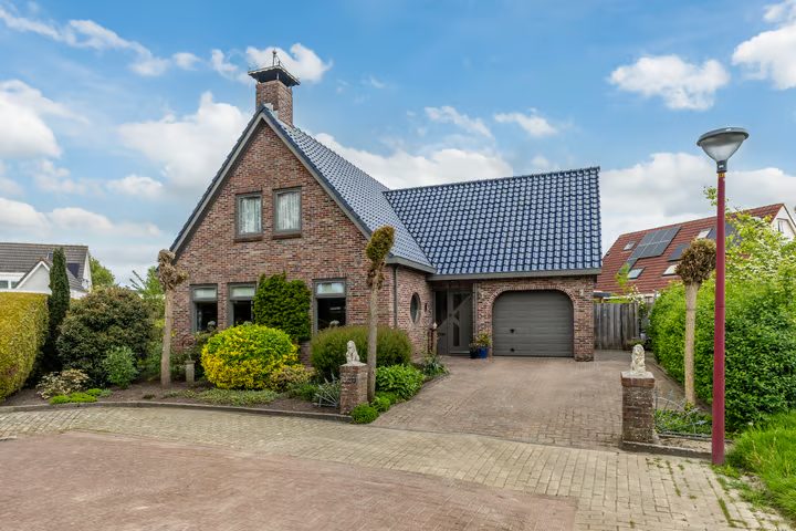 S. van Stratenplein 7, Dokkum