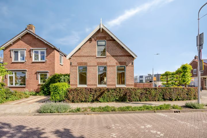 Burgemeester van der Willigenstraat 18, Lekkerkerk