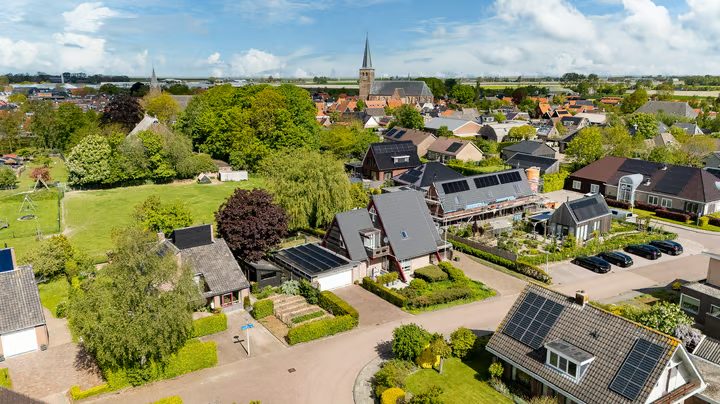 Juffer Frederikestrjitte 18 A, Hallum