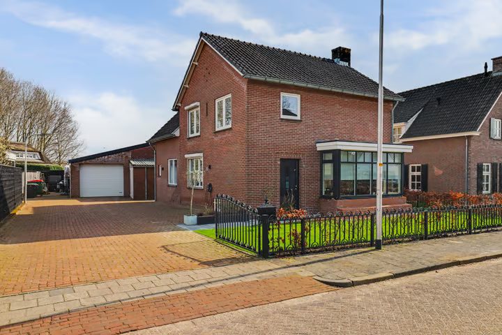 Leimuidenstraat 5, Alem