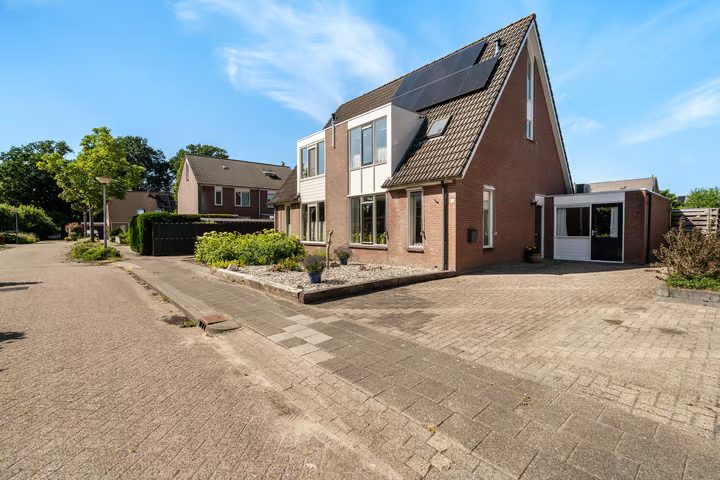 Binnenroede 18, Smilde