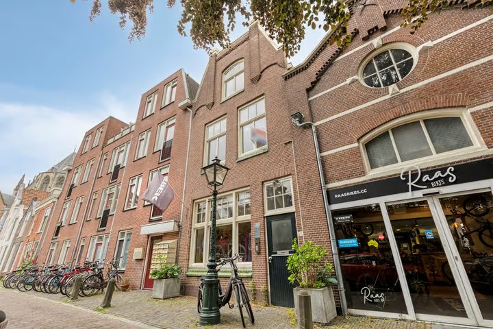 Middelweg 30 B, Leiden
