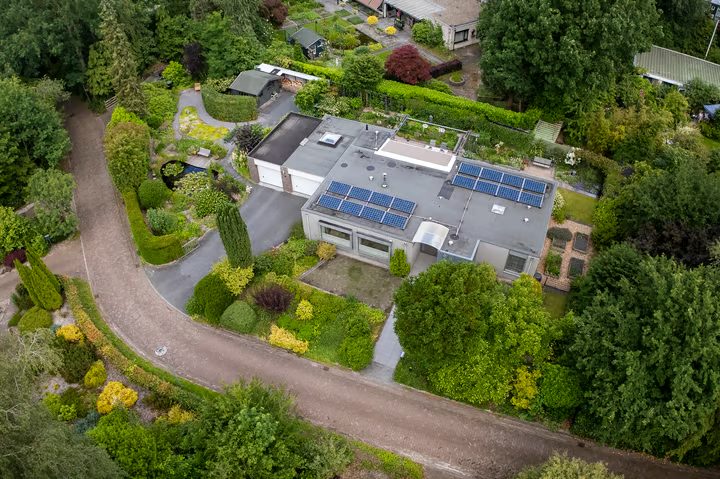 Van Veen's park 38, Smilde