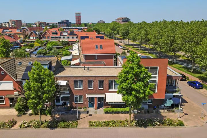 Biezenweide 4, Hendrik-Ido-Ambacht