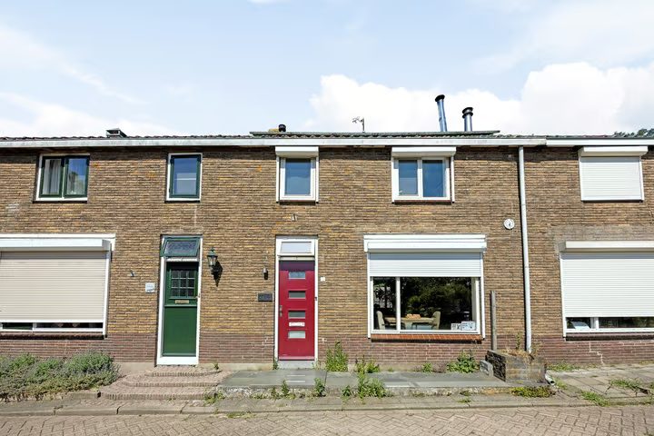 Zeedijk 18, Stad aan 't Haringvliet