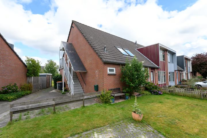 Dorsvloer 104, Drachten