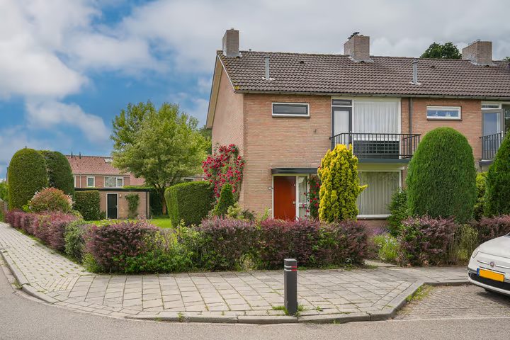 Kerkeland 46, Langbroek