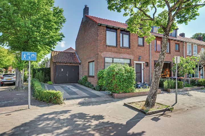 Burgemeester Jansenlaan 19, Zwijndrecht