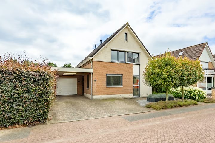 Truus Schröderstraat 10, Venray