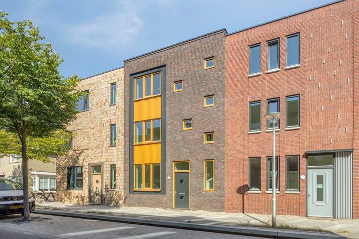 Walhofstraat 12, Enschede