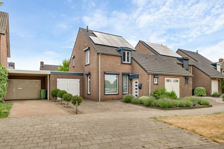 Florastraat 140, Nederweert