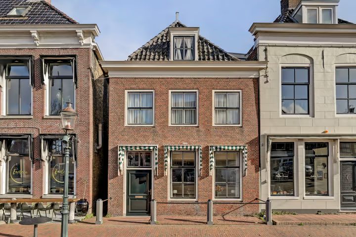 Grote Bredeplaats 7, Harlingen