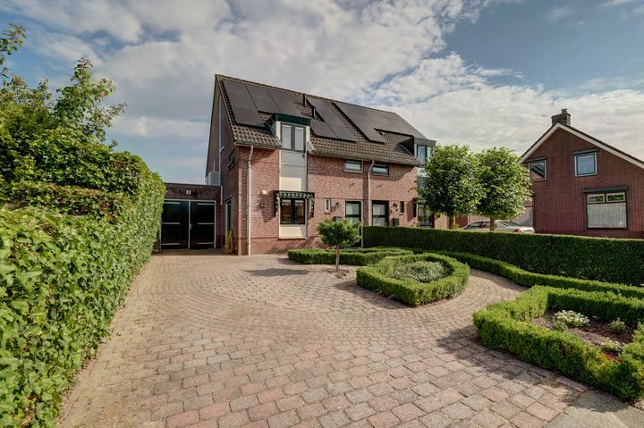 Dijkstraat 9, Rhenoy