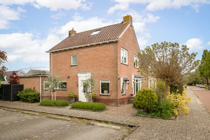 Bernhardstraat 59, Hoogkarspel