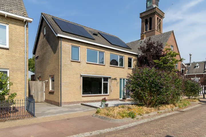 Dûbelestreek 18, Dronryp