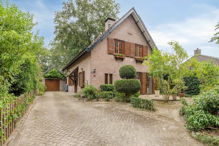 Pastoor Thijssenlaan 8 A, Sterksel