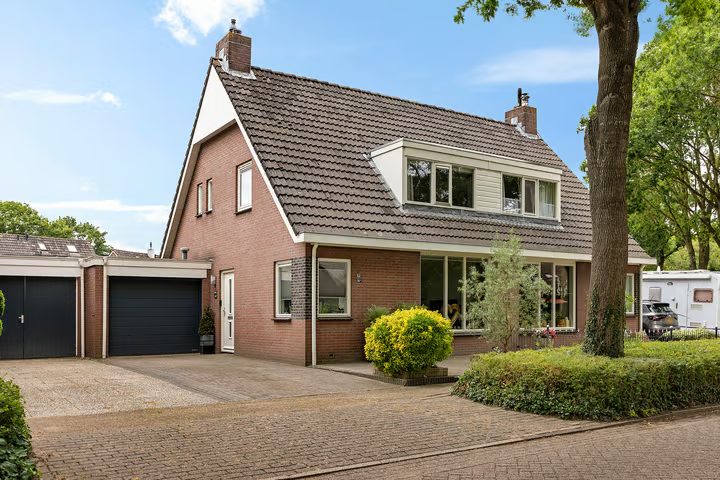 Luchtenstein 36 a, de Wijk