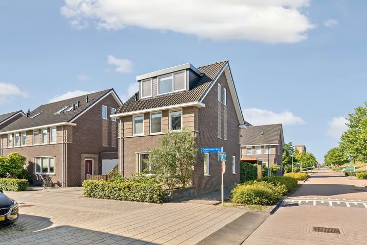 Doerianstraat 39, Almere