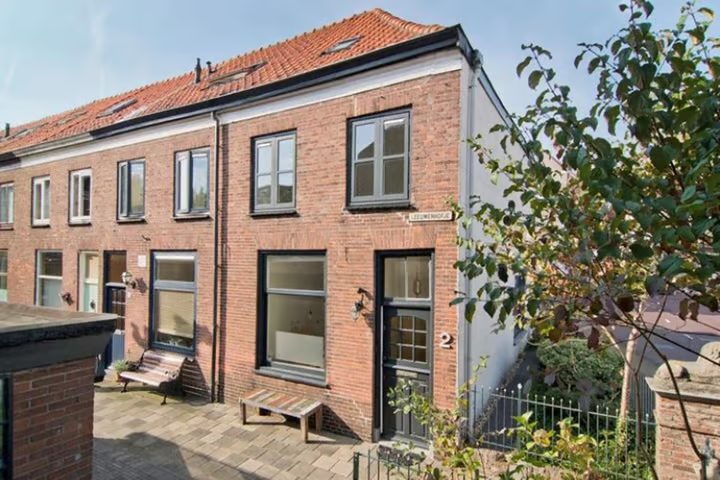 Leeuwenhofje 2, Gorinchem