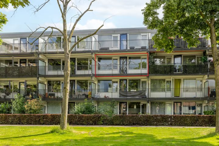 Lassuslaan 286, Zwolle