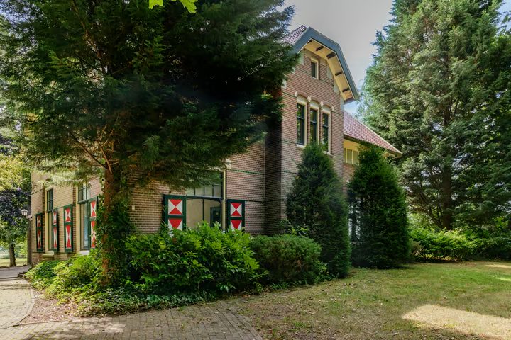 Herenweg 25, Bergen (NH)