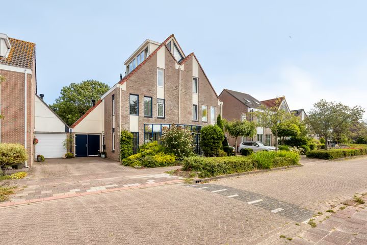 Vrouw Steenlaan 72, Anna Paulowna