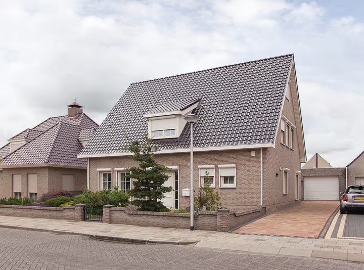 Parkstraat 18, St. Willebrord