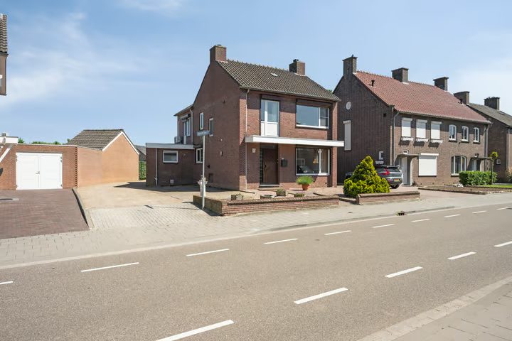 Heistraat 71, Einighausen