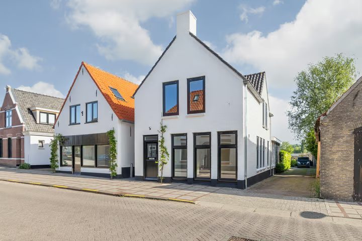 Breestraat 16, Westmaas