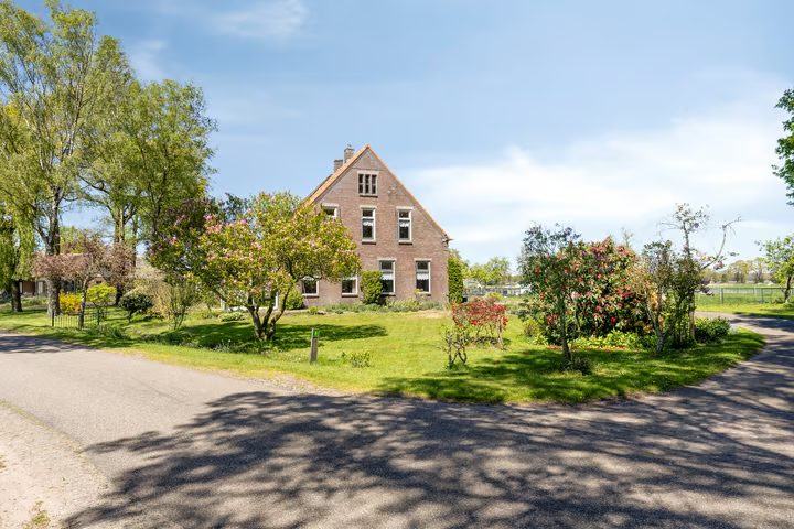 Wielenweg 8, Radewijk