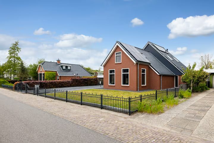 Douwelaan 39, Oentsjerk